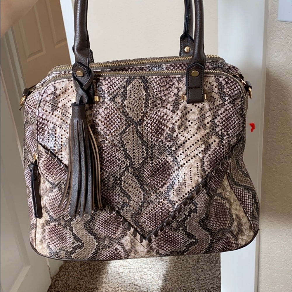 Snakeprint purse